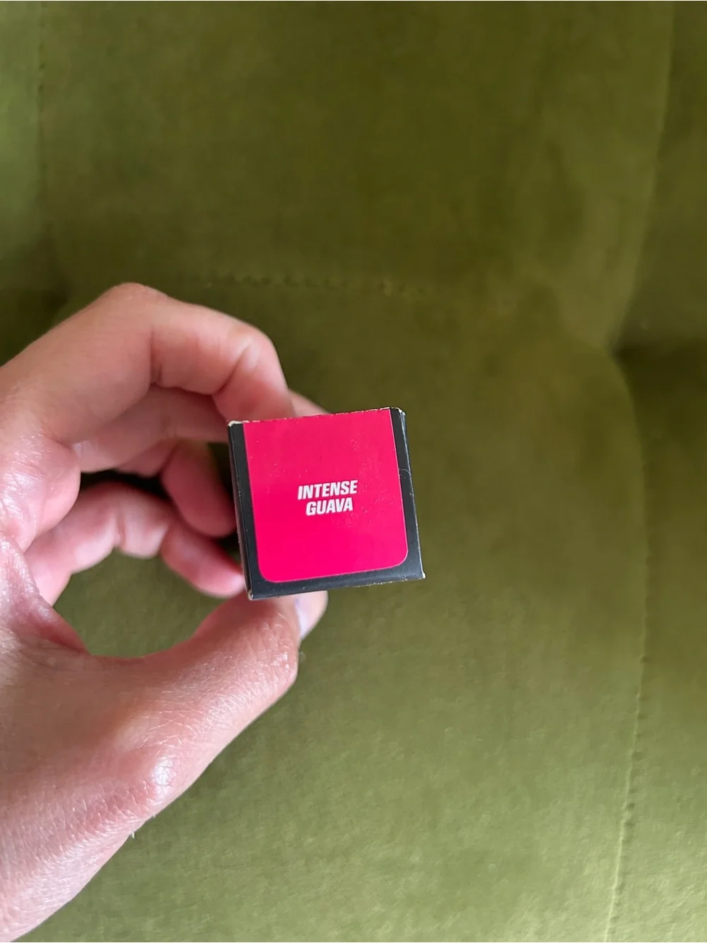 HUDA BEAUTY Blush Filter Liquid Blush — Intense Guava